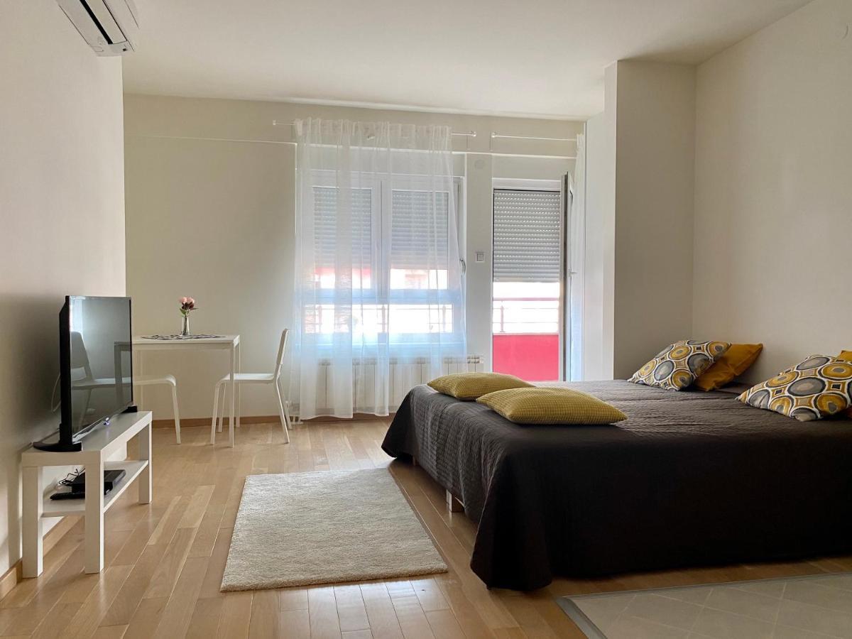 Tamis Kapija Apartment Pancevo Bagian luar foto